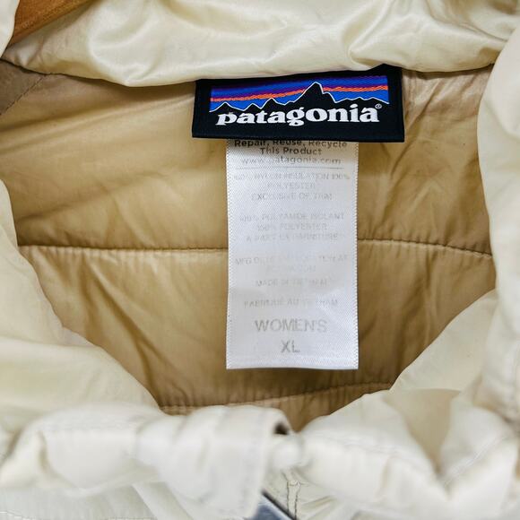 Patagonia Fiona Cream Beige Long Zip Front Light Weight Puffer Jacket Size XL - Picture 6 of 7